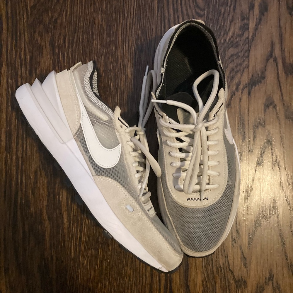 Nike Waffle One Sneakers Women’s 8 Neutral Colorway